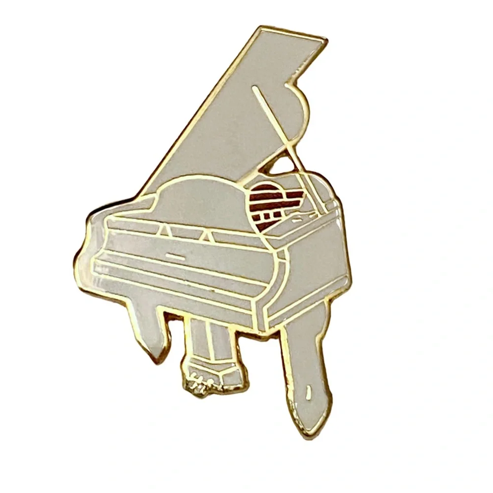 Vintage Baby Grand Piano Brooch Pin
